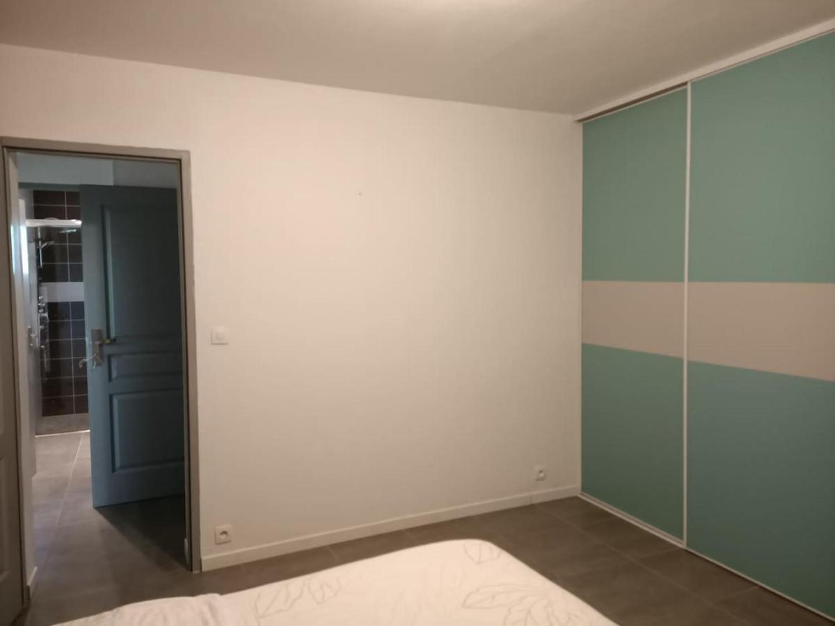 Maison Du Bonheur Lesparre-Médoc Esterno foto